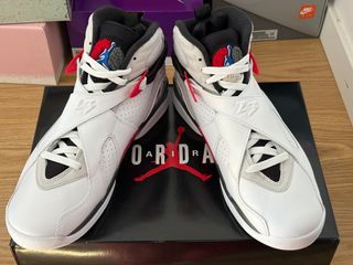 Jordan 8 Retro Bugs Bunny Rojo Blanco
