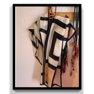 Pañuelo foulard beige y negro