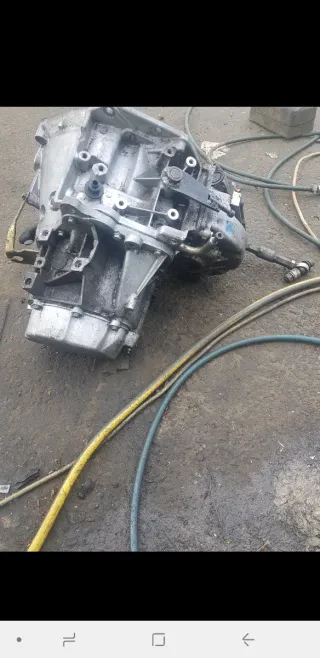 Caja be4 sman PSA 1.6 16v