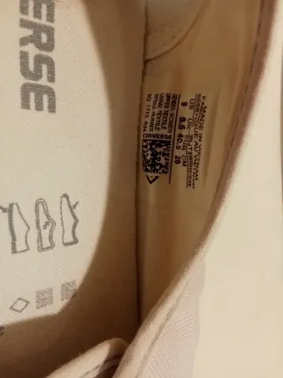 Converse Beige y Blancas