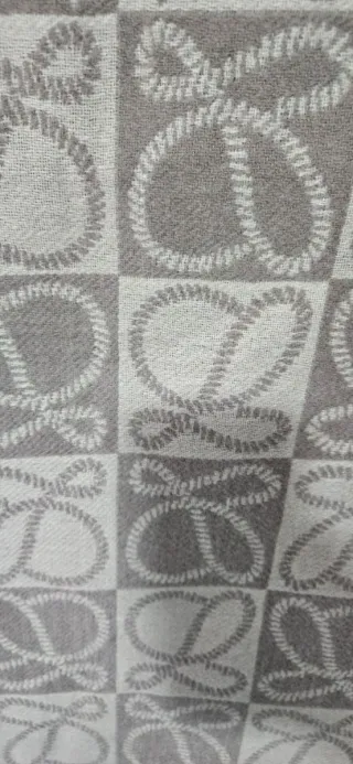 Bufanda Loewe Beige y beige