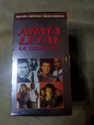 Estuche 4 VHS Arma Letal Coleccionista