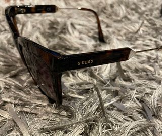 Gafas de sol Guess originales marrones