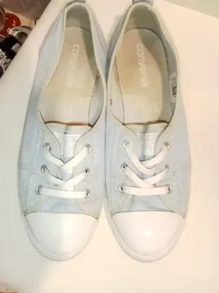 Converse Azul y Blanco