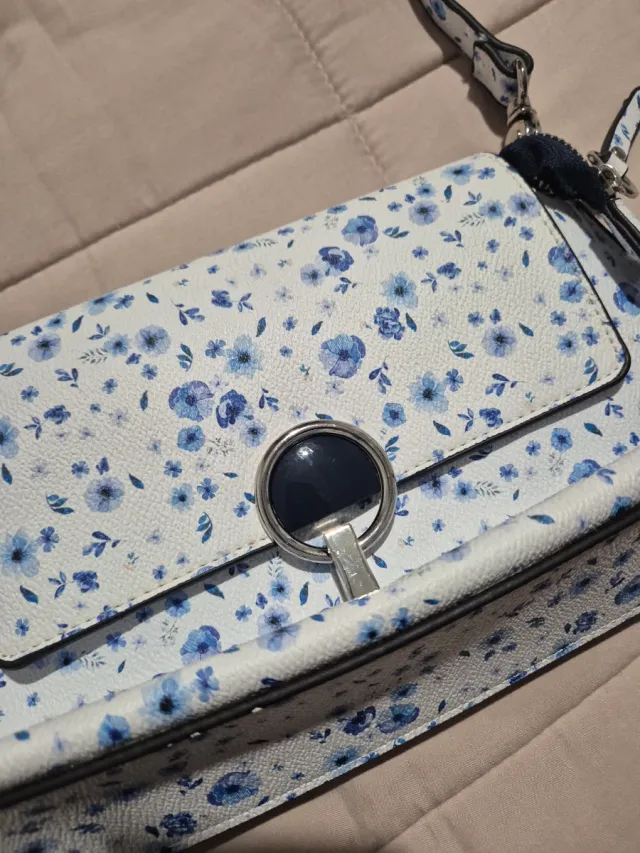 Bolso Parfois floral blanco y azul