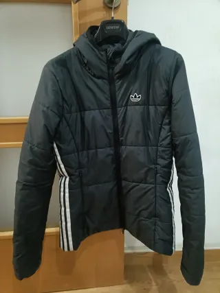 Chaqueta acolchada Adidas mujer negra