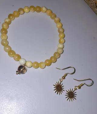 Conjunto de pulsera y pendientes