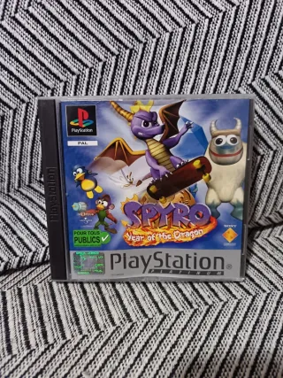 10/10 Spyro Year of the Dragon PS1 PAL