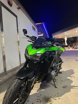 Kawasaki Z900