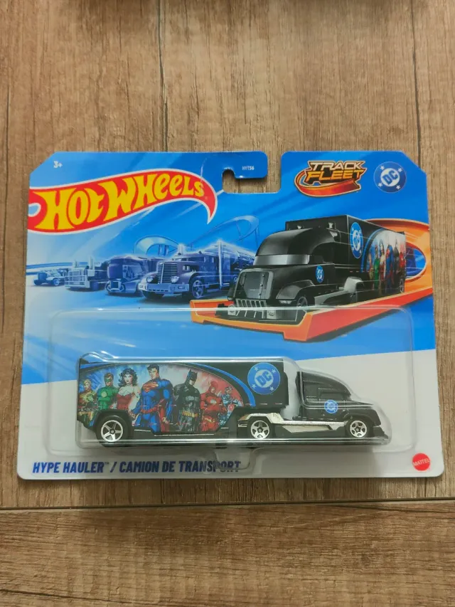 Hot Wheels Hype Hauler DC Comics