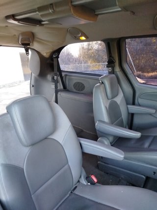 VENDO CHRYSLER GRAND VOYAGER LIMITED 5 PUERTAS