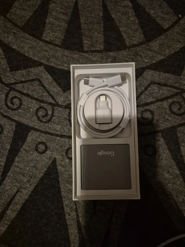 Google Pixel 8 (Como Nuevo)