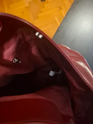 Bolso de hombro granate Stradivarius