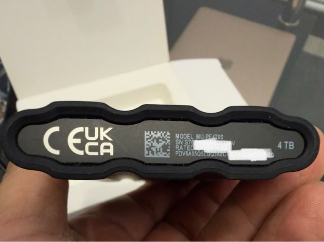 Samsung T7 Shield SSD 4TB Portátil