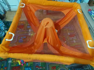 Parque infantil Chicco naranja