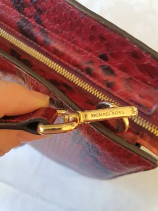 Bolso Michael Kors Rojo y Negro Piel Serpiente