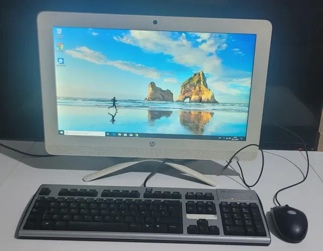 Ordenador hp todo en uno pantalla 20 pulgadas