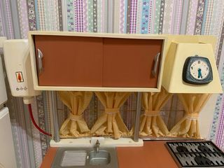 Cocina de juguete antigua