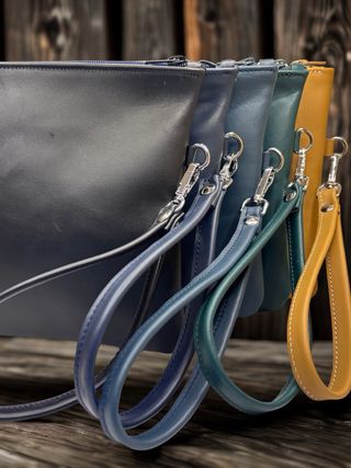 Pochette in vera pelle italiana grande nera