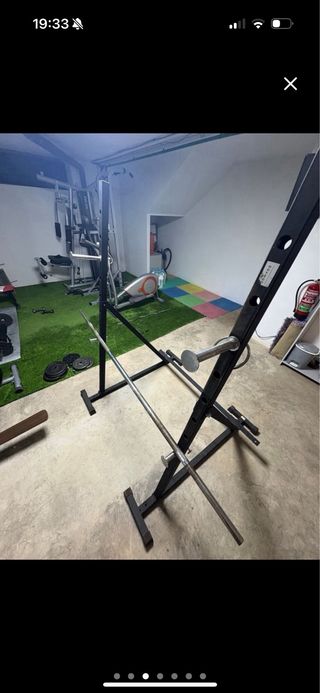 Rack, portadiscos y discos de gimnasio