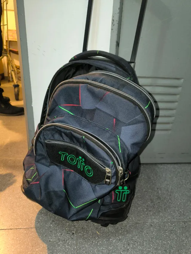 Mochila escolar Totto