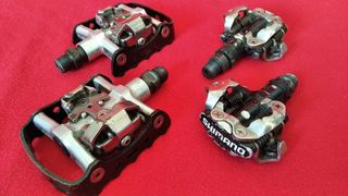 3 x Pedales Shimano PD-M323 + PD-M520 SPD