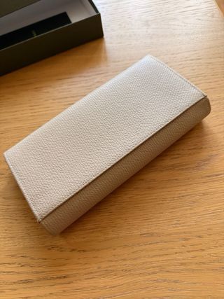 Billetera Longchamp Beige