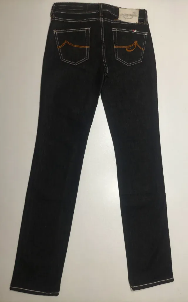 Calças Jacob Cohen Tamanho 27, novas sem uso