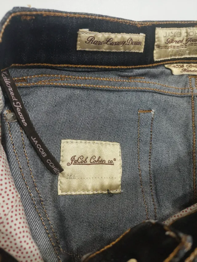 Calças Jacob Cohen Tamanho 27, novas sem uso