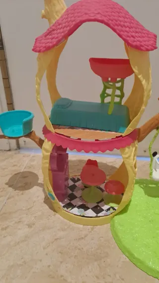 Casa del árbol Enchartimal