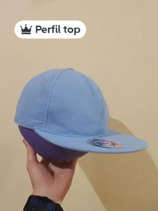 Gorra visera plana azul