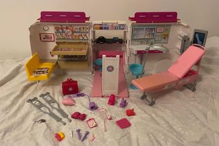 Ambulanza Barbie