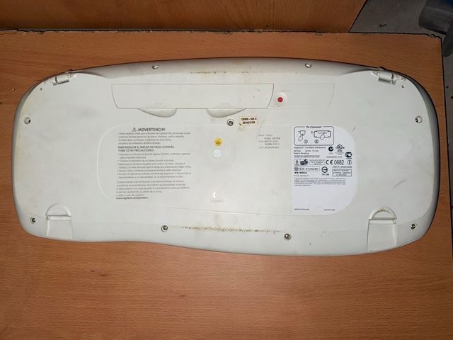 Teclado Logitech Cordless Beige/Blanco