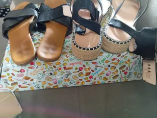 Sandalias 2Marrones y 2Negras