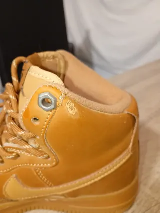 Nike Air Force 1 High Beige/Marrón