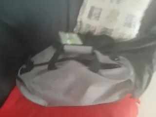 Bolsa Columbus Gris/Roja Nueva con etiqueta