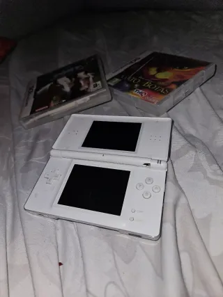 Nintendo DS Blanca ( nds ) + Juegos