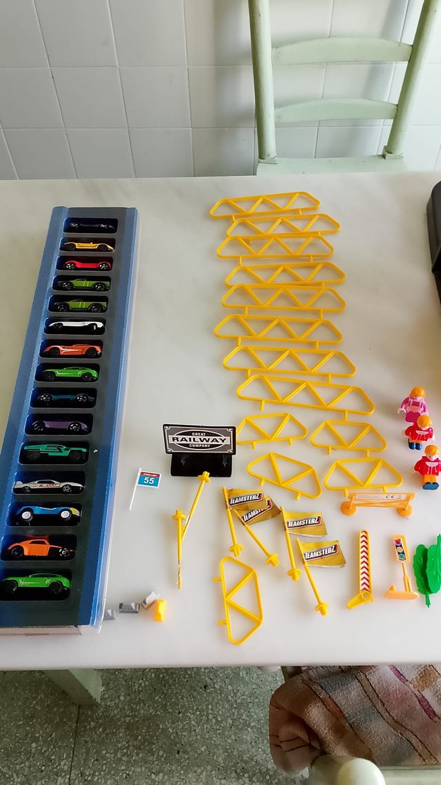 Garagem de 5 Níveis com Carros Incluídos da Teamsterz