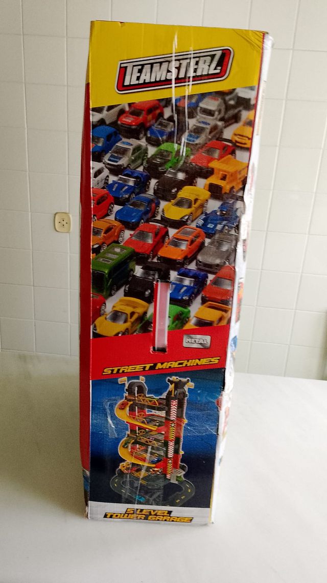 Garagem de 5 Níveis com Carros Incluídos da Teamsterz