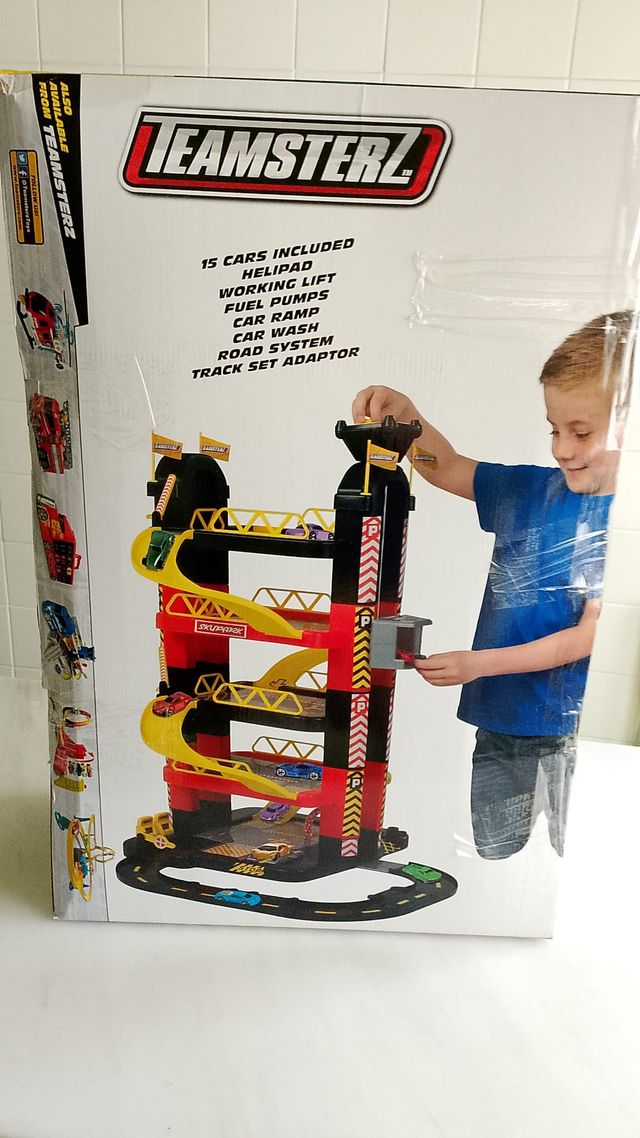 Garagem de 5 Níveis com Carros Incluídos da Teamsterz