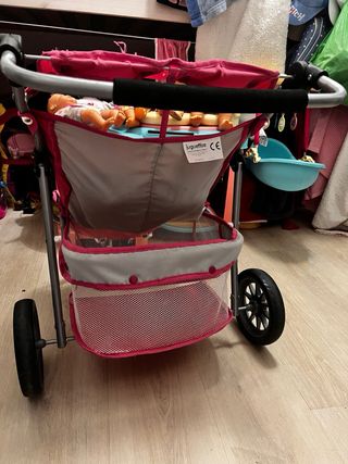 Carrito gemelar de juguete