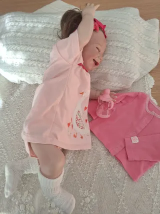 Bambola realistica completamente in vinile