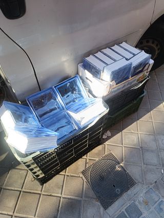 140 Paves (ladrillos de cristal)