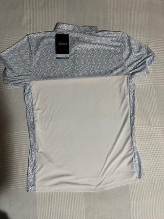 Camiseta Asics azul y blanca Padel