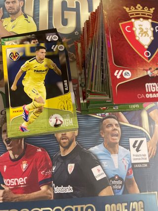 Megacracks 300 cromos 25/26