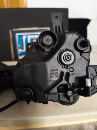 Faros LED Kawasaki Ninja + Estribos de moto