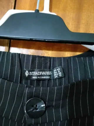 Conjunto chaleco y pantalón rayas sin estrenar
