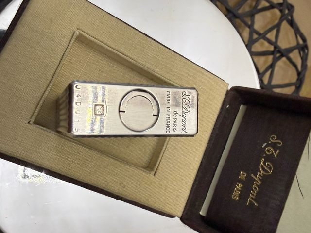 Accendino S.T. Dupont anni '50