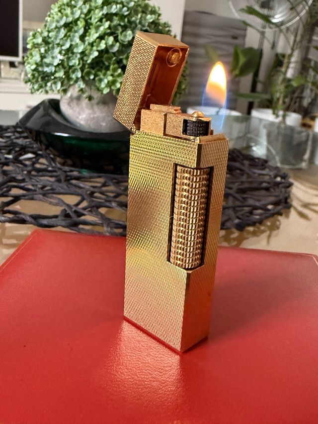 Accendino Dunhill Rollagas placcato oro