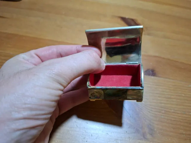 Piccola scatola di Alpaca con conchiglia di Abalone